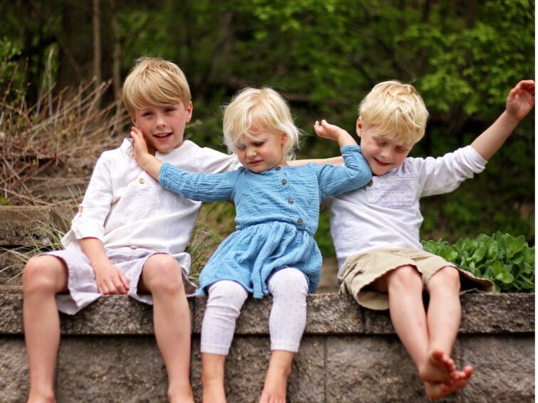 Dziecko unika dotyku, przytulania. Obronność dotykowa dziecka. Kamil Hernoga. Fizjo z z Głową.